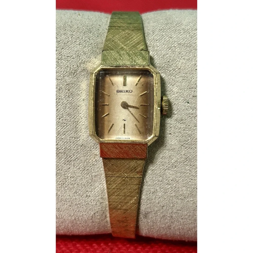 1970 Vintage Seiko Women's Mechanical Wind Watch 11-3649 811192 Gold Tone